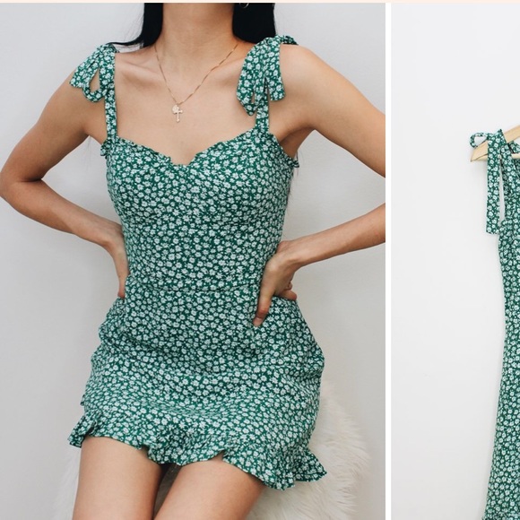 Dress - Picture 4 of 5